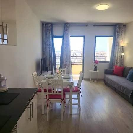 Club Paraiso By Helloapartments Playa Paraiso (Tenerife)
